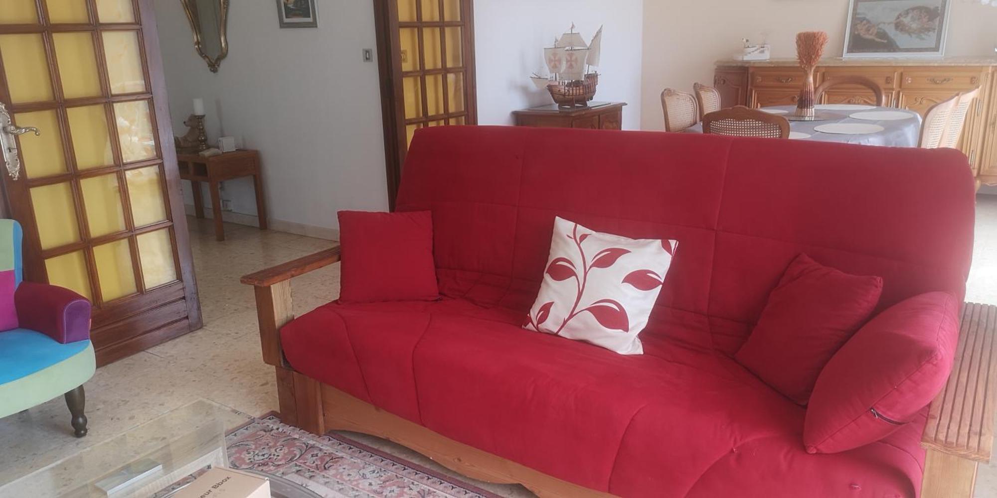 Appartement Dans Villa Avec Piscine Et Jardin Marguerittes Kültér fotó