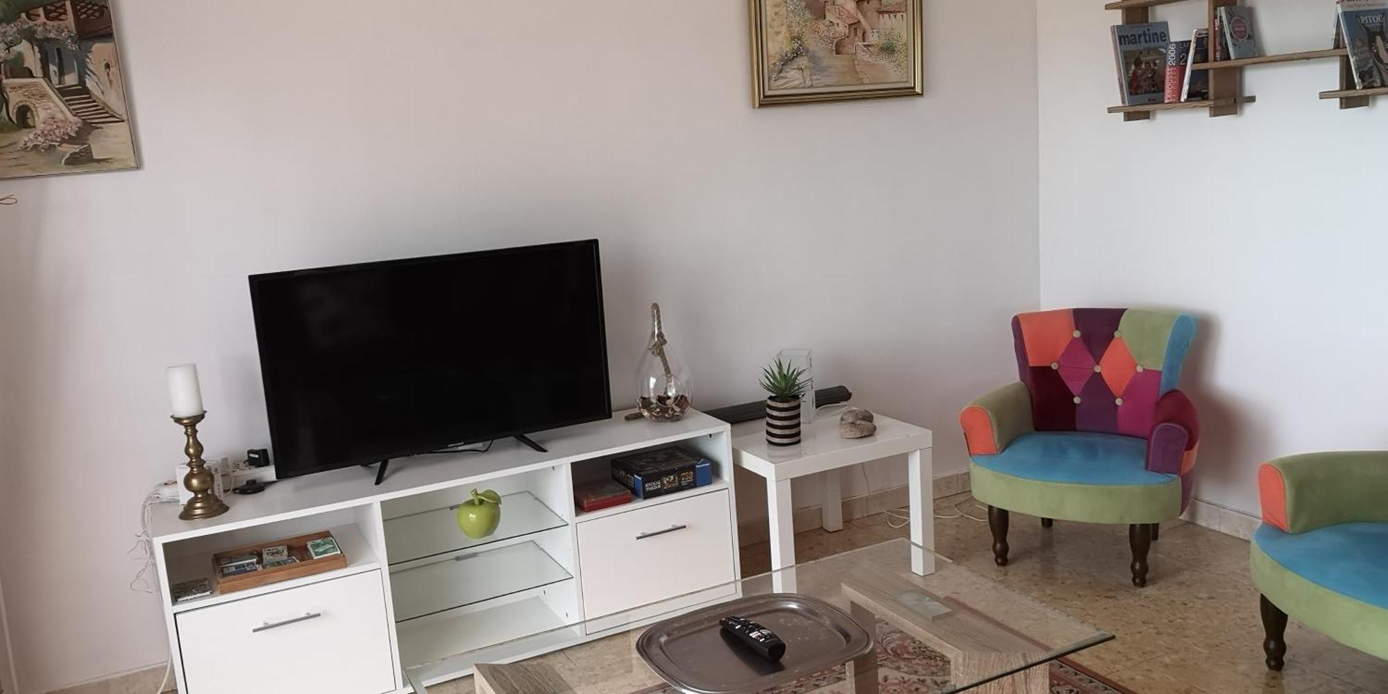 Appartement Dans Villa Avec Piscine Et Jardin Marguerittes Kültér fotó