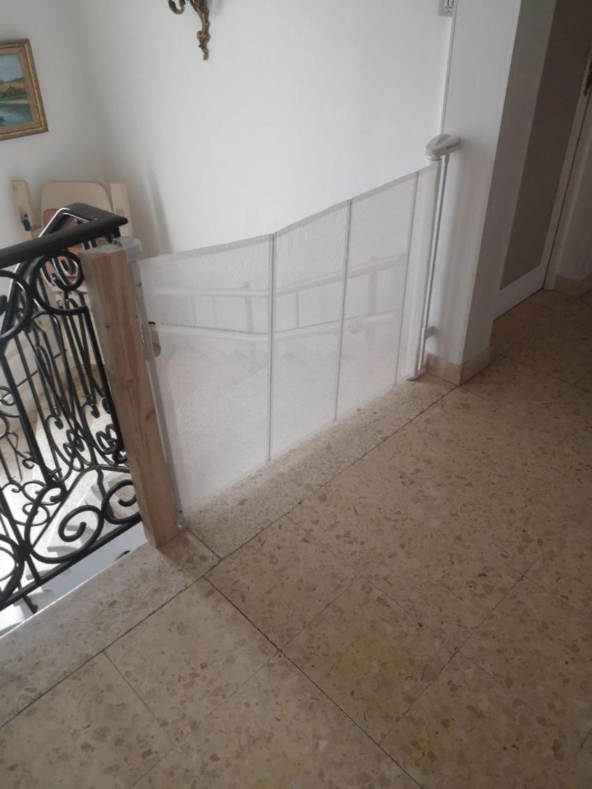 Appartement Dans Villa Avec Piscine Et Jardin Marguerittes Kültér fotó